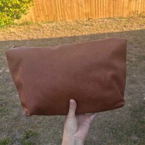 MMS Caramel Pu Leather Bag - Timeless Elegance with Geometric Interior